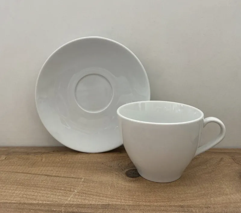 Beyaz Porselen Çay Fincanı Takımı