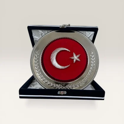 Filografi Bayrak L